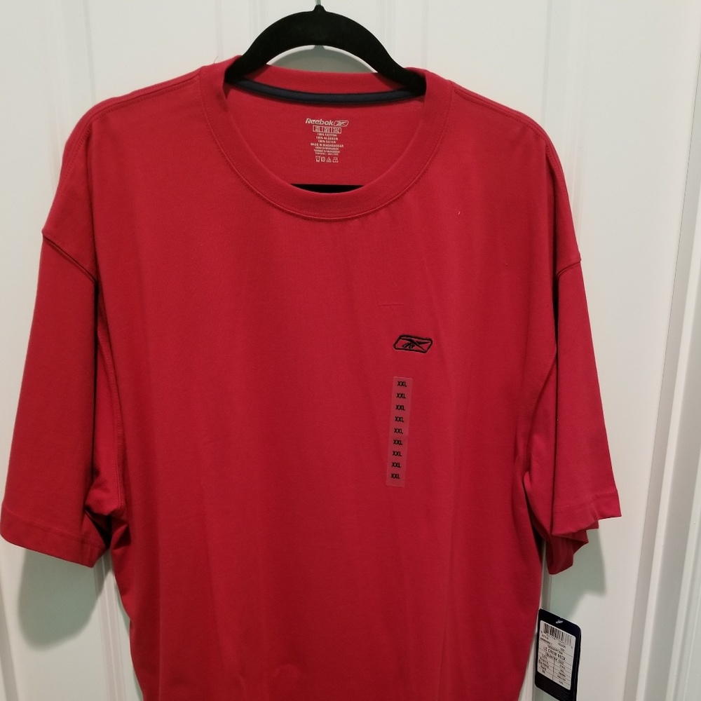 Reebok tshirt